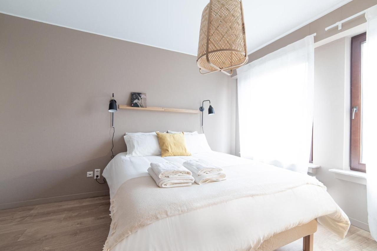 Large & Cosy For 7 Near Center *