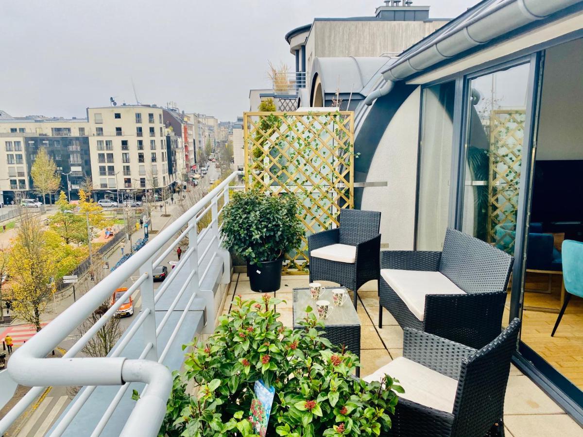 The Luxury Green Penthouse In Center With Terrace And Free Parking Apartment *