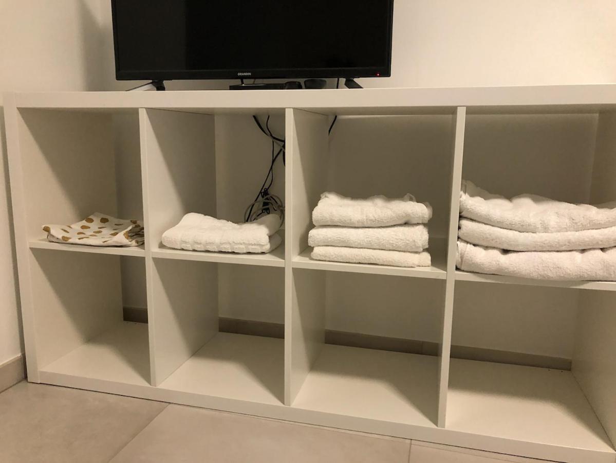 Lotus Apartment *