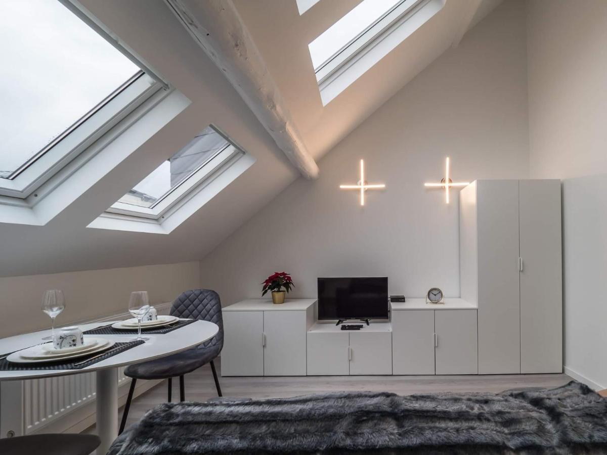 Executive- Studio-loft Center Apartment