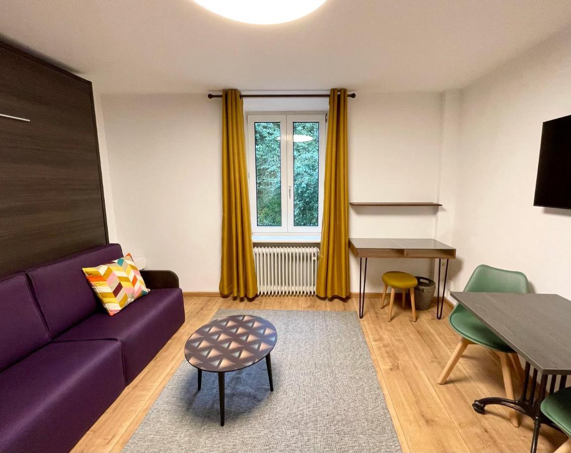 De La Petrusse * Luxembourg