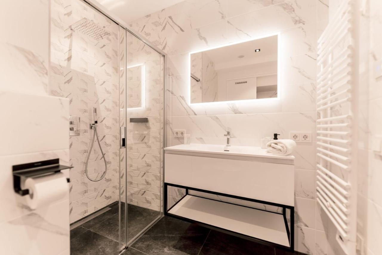 Luxury 1 Bedroom Apt W Spa, Fitness & Swimming Pool - Zenith Towers Appartement Luxemburg