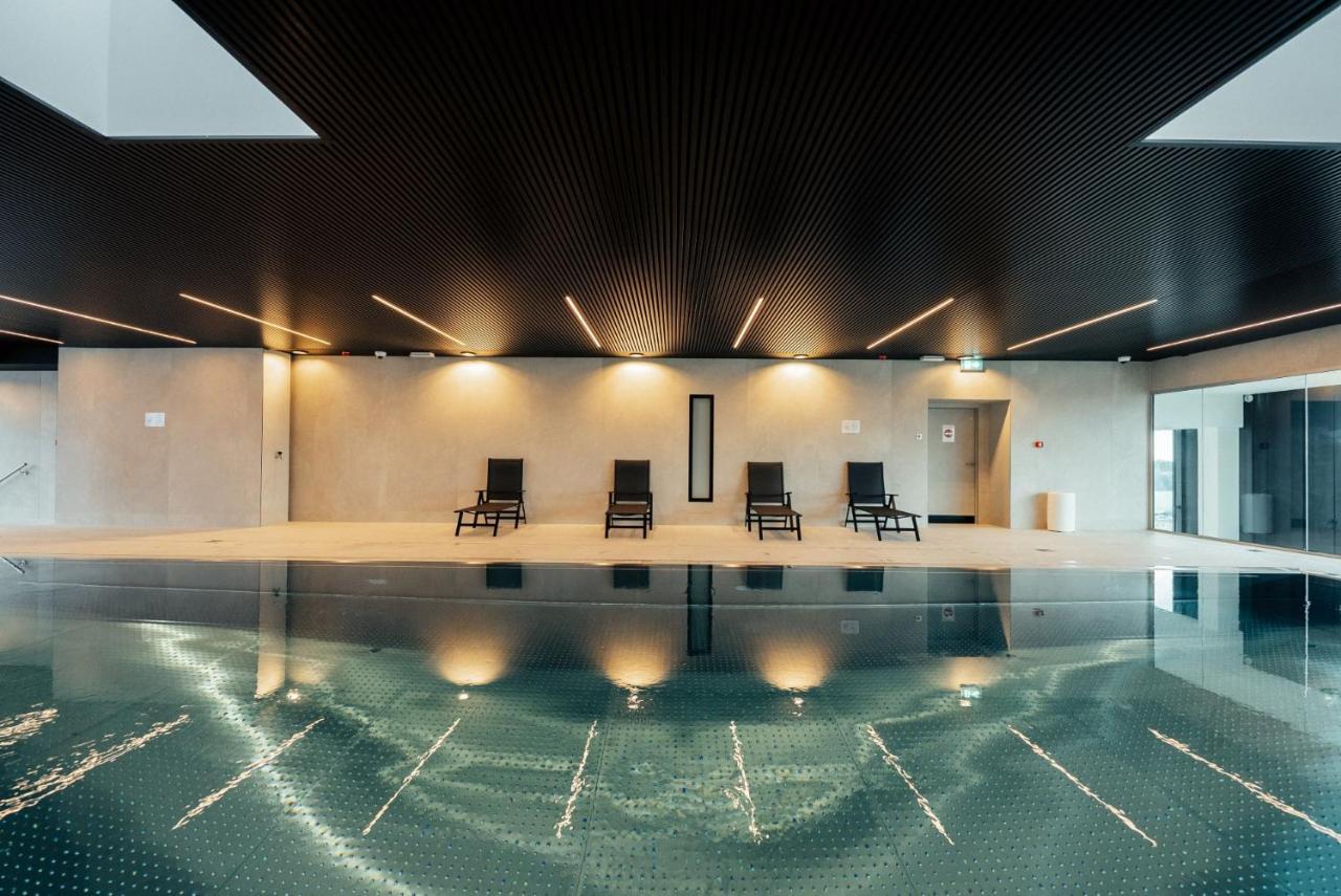 Luxury 1 Bedroom Apt W Spa, Fitness & Swimming Pool - Zenith Towers Appartement *