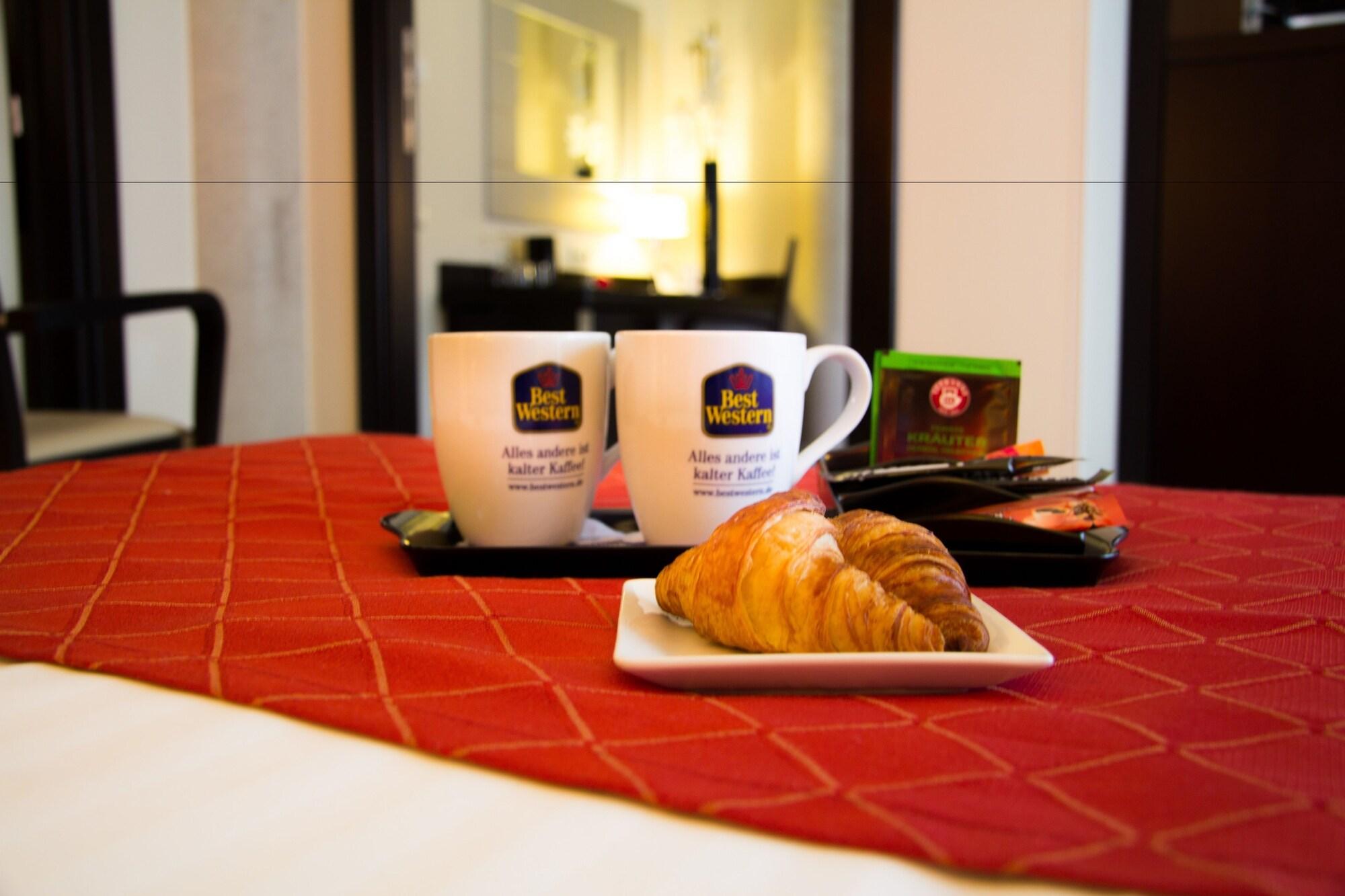 Western Grand Victor Hugo Hotel 4*