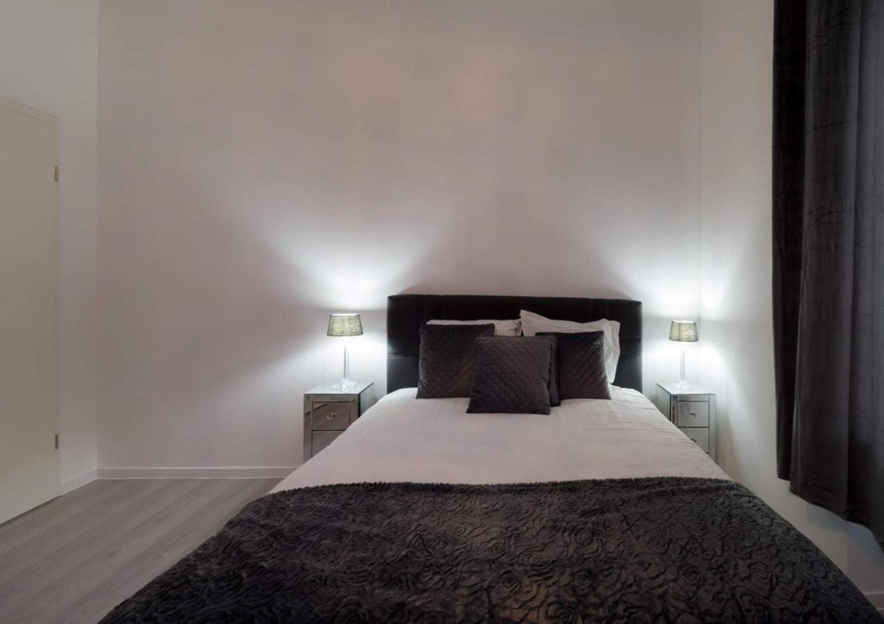 Maison d'hôtes Executive Double With En-suite In Centre R4