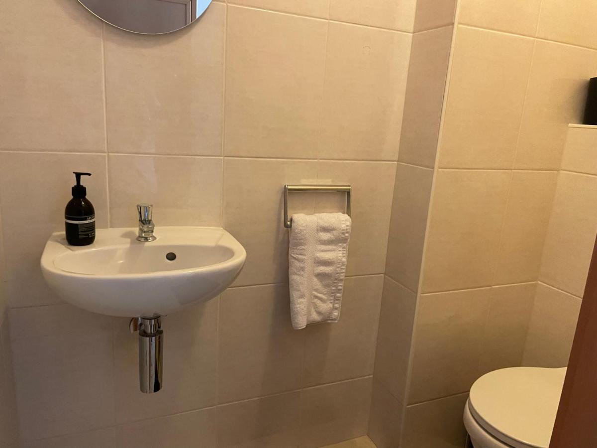 Spacious One Bedroom With Large Terrace In Centre * Luxemburg