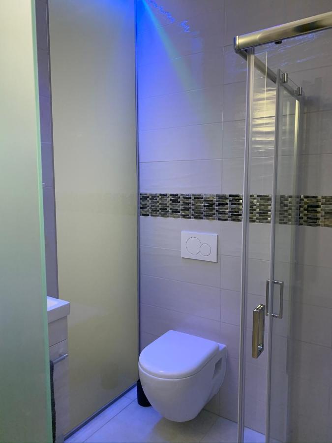 Maison d'hôtes Executive Double With En-suite In Centre R4