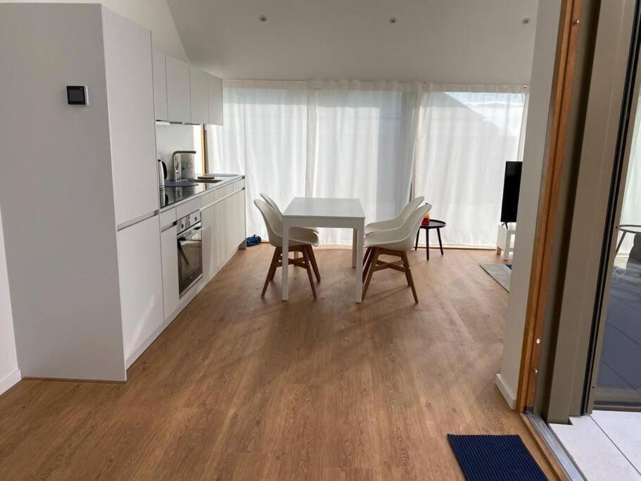 Apartamento Luxury Penthouse In Kirchberg, Terrace & Parking Luxemburgo