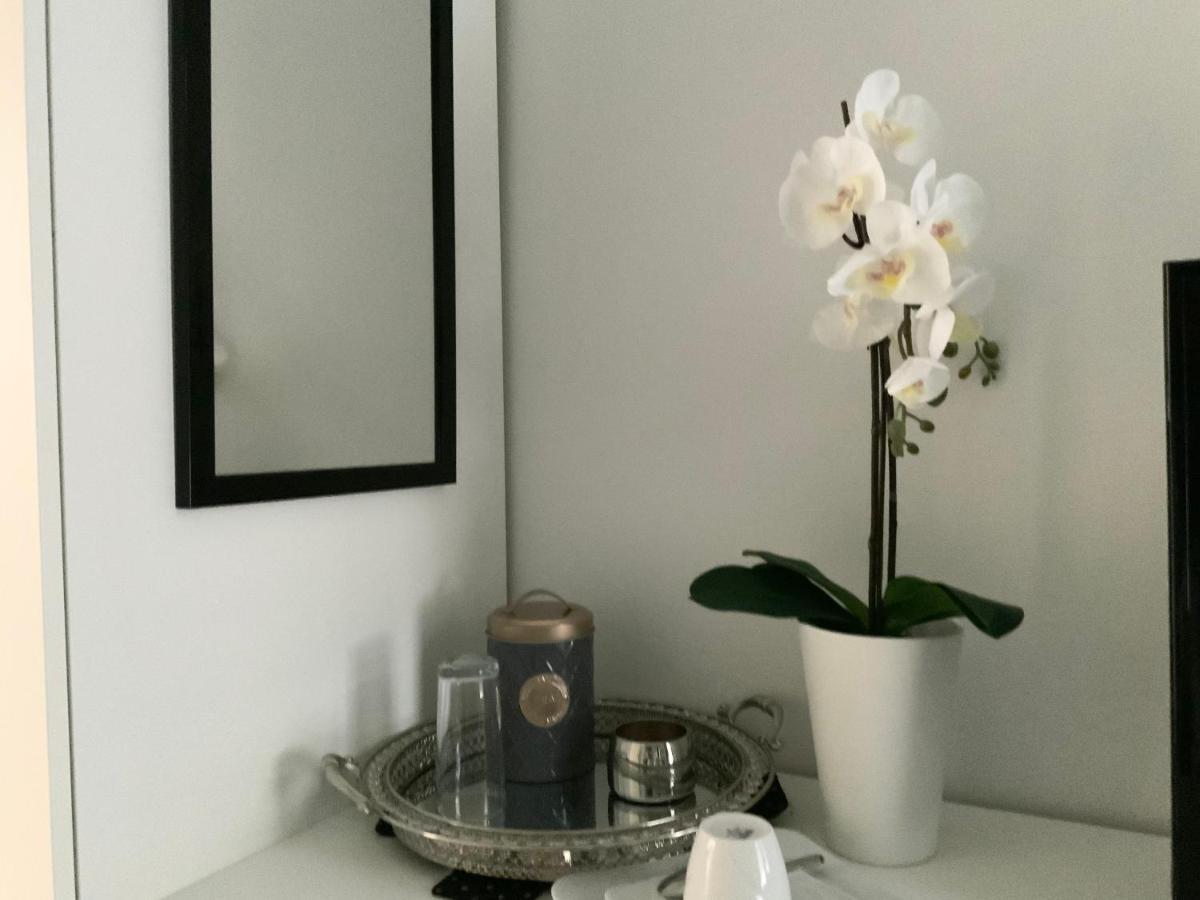 Executive Double With En-suite In Centre R4 Luxembourg
