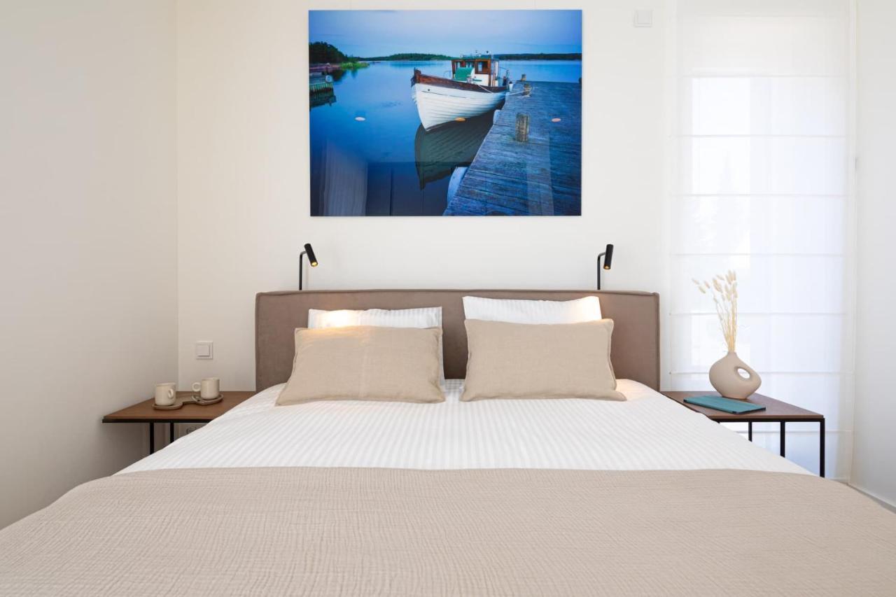 En Bedrooms At Reckenthal House By Rentaroo Homestay *
