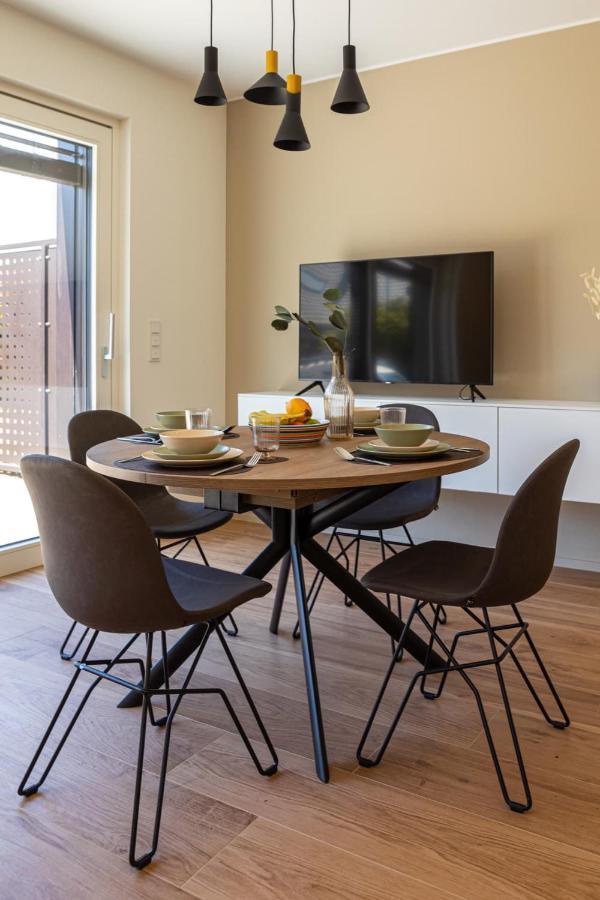 En Bedrooms At Reckenthal House By Rentaroo Hospedagem domiciliar *