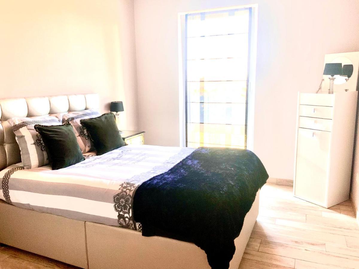 Luxury 2bed 100m2 Centre With Terrace * Luxemburg