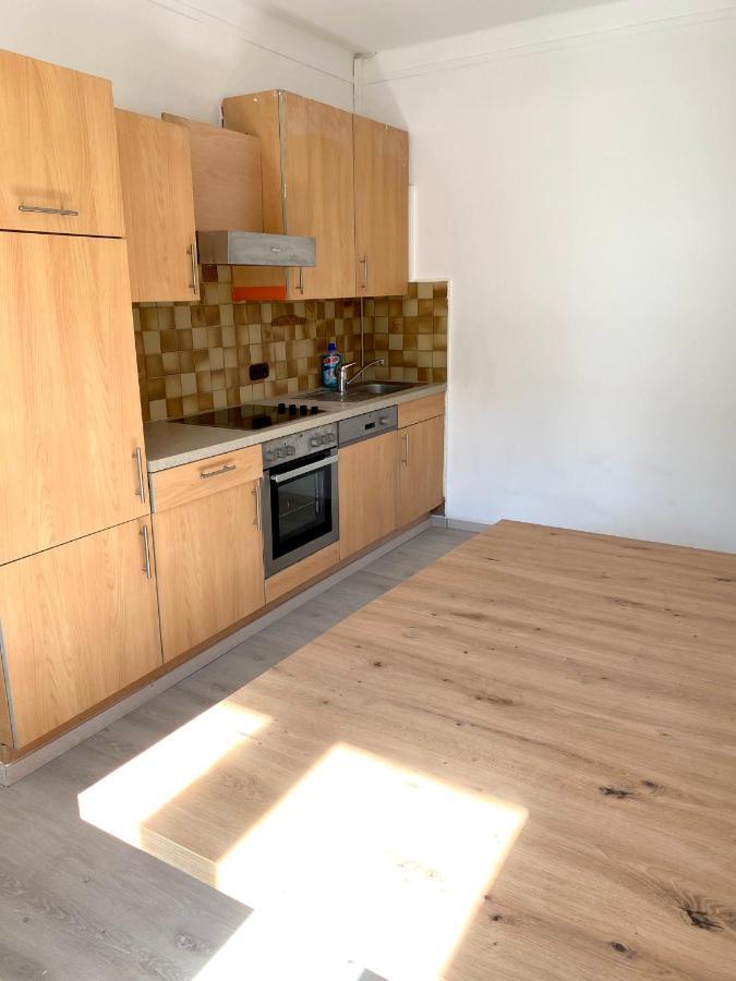 Hospedagem domiciliar In Beggen House - In *
