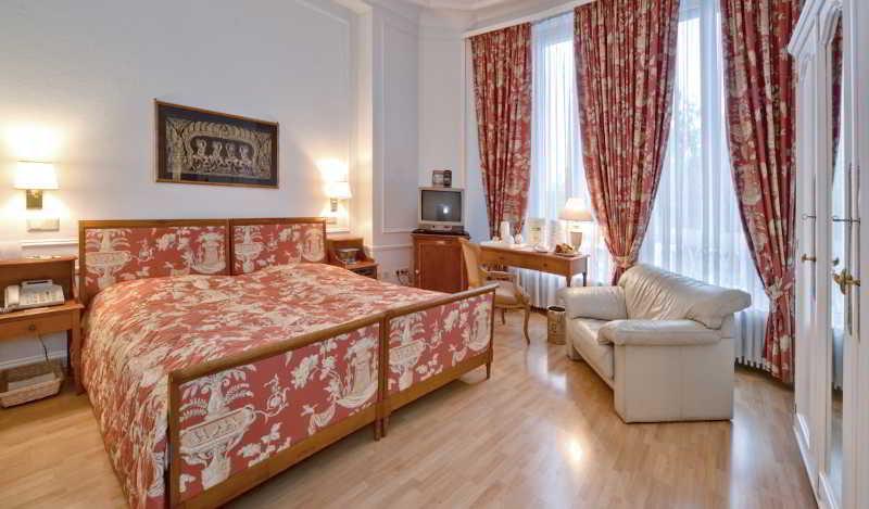 Hotel Grand Cravat 4*