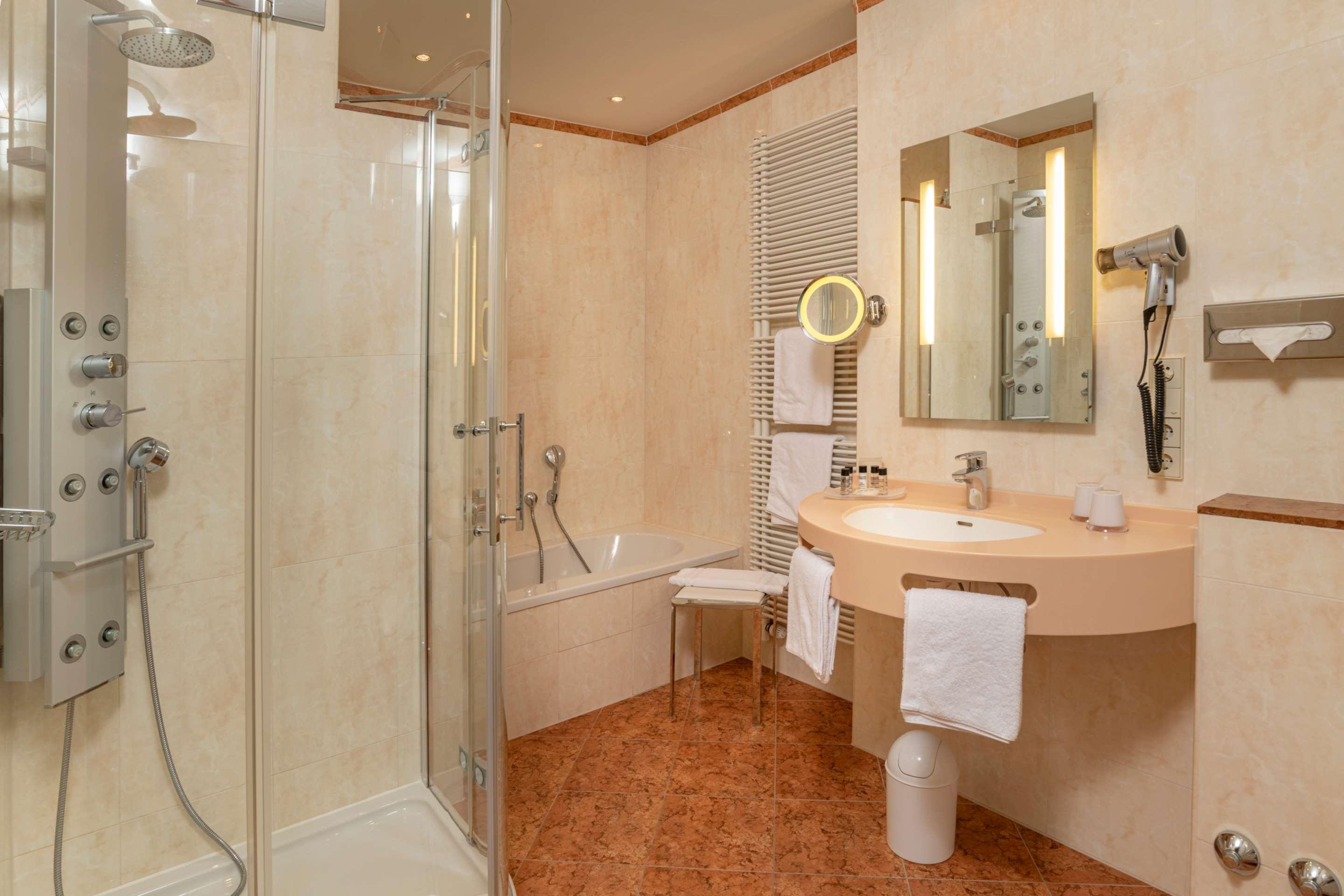Hotel Grand Cravat 4*