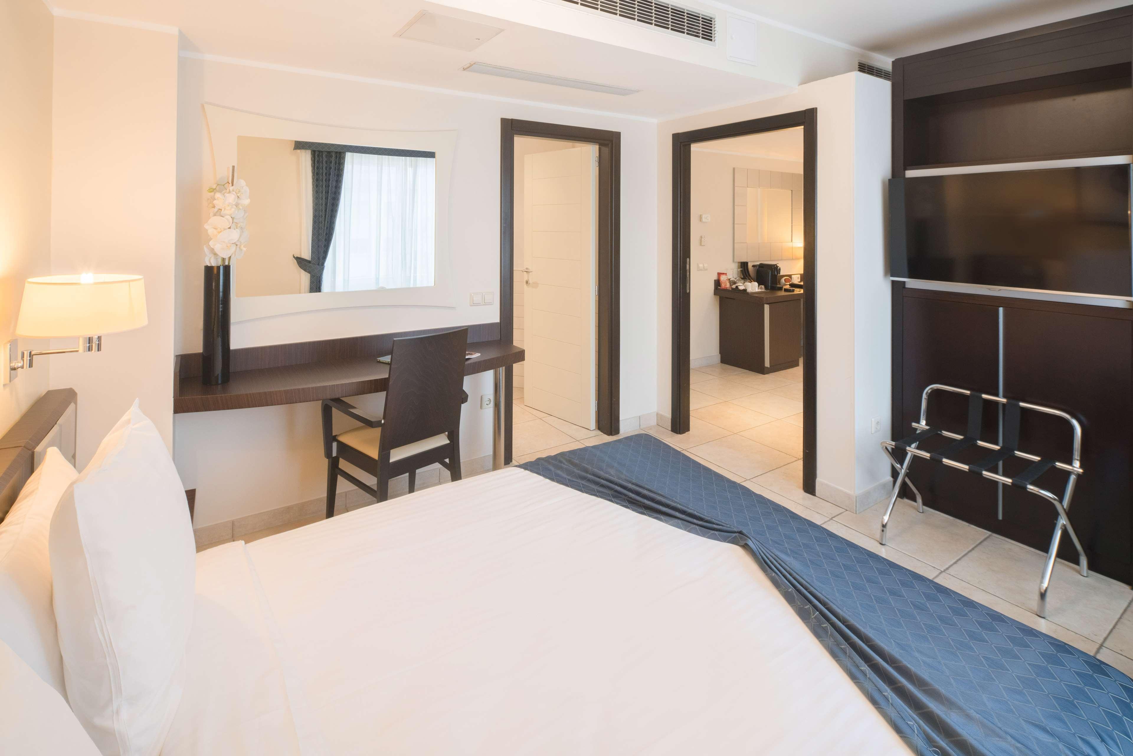 Western Grand Victor Hugo Hotel