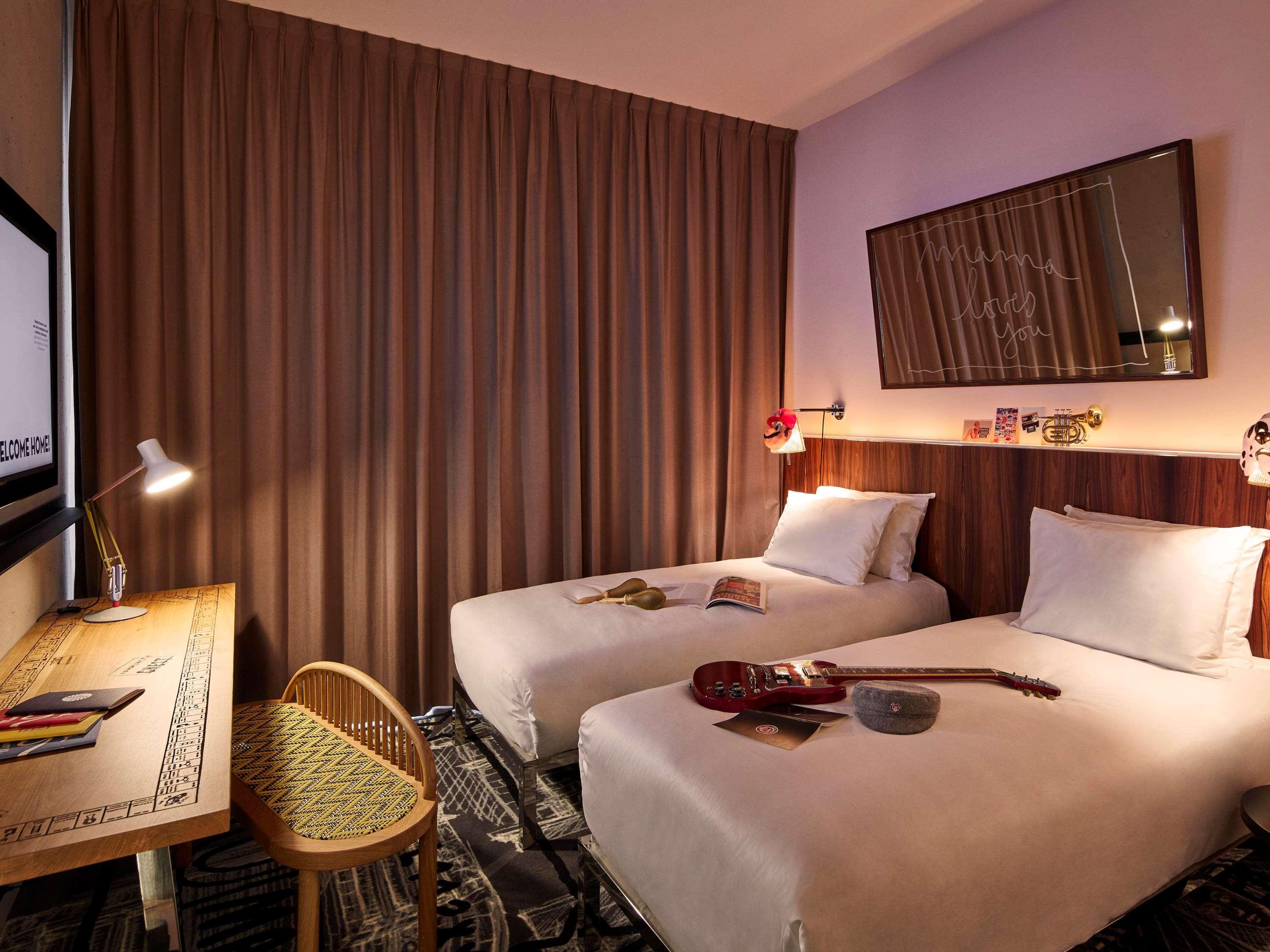 Hotel Mama Shelter 3*