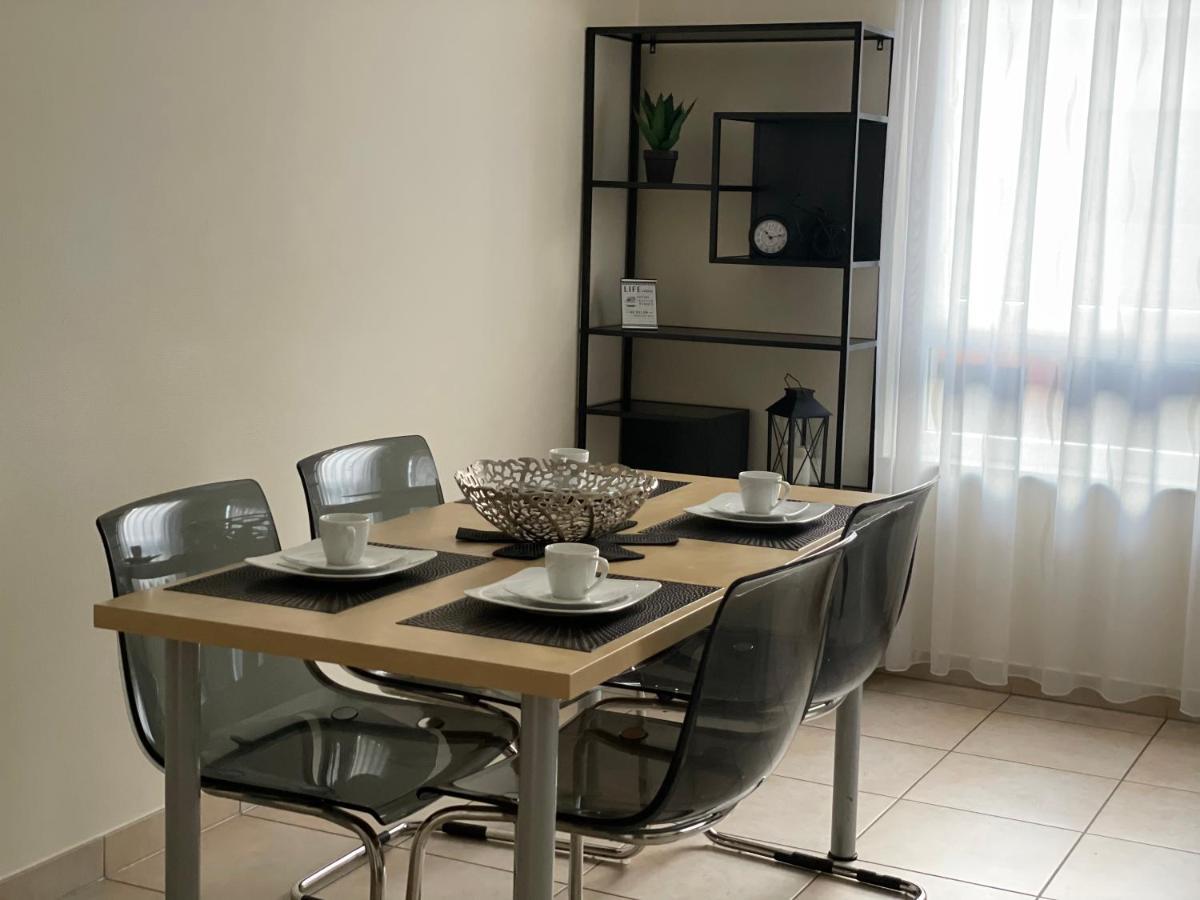 Spacious One Bedroom With Large Terrace In Centre