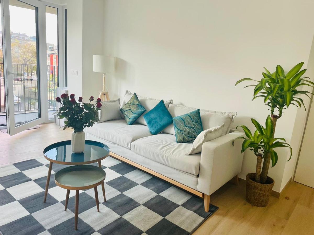 Brand New 1 Bedroom In Center With Terrace - 4a * Luxemburg