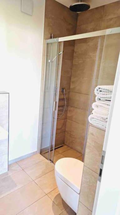Apartamento Lovely New Studio In Kirchberg - G *
