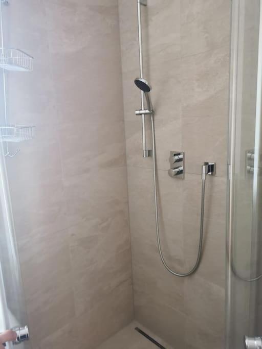 Apartment Business Flat. Terrace & Free Parking Luxembourg