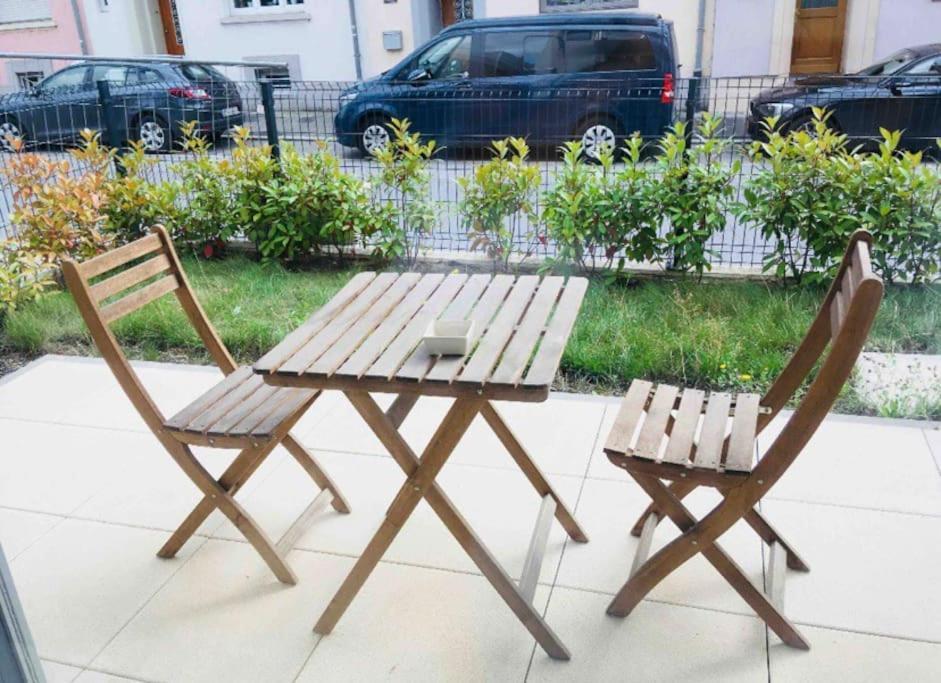 Retro Chic 100m2 Flat, In Center With Terrace And Parking- 92 Apartment