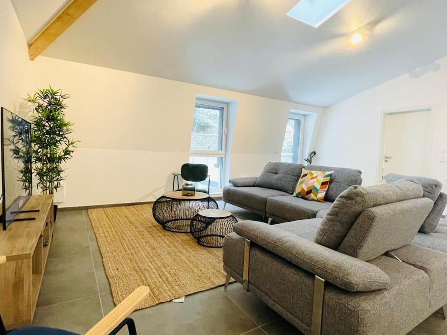 Penthouse With Garden And Parking In Center- Kpg