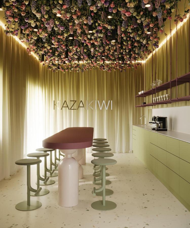 Hotel Kazakiwi 4*