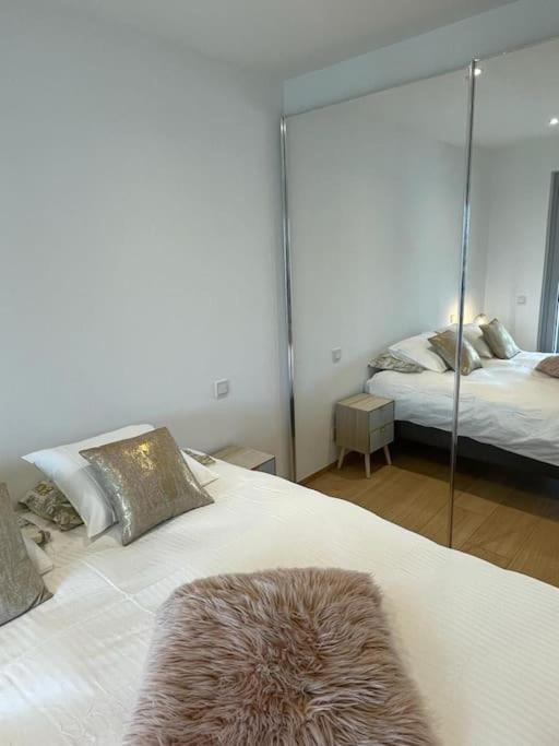Luxury 3 Bedrooms Flat In The Heart Of Gasperich Terrace And Parking-cd2