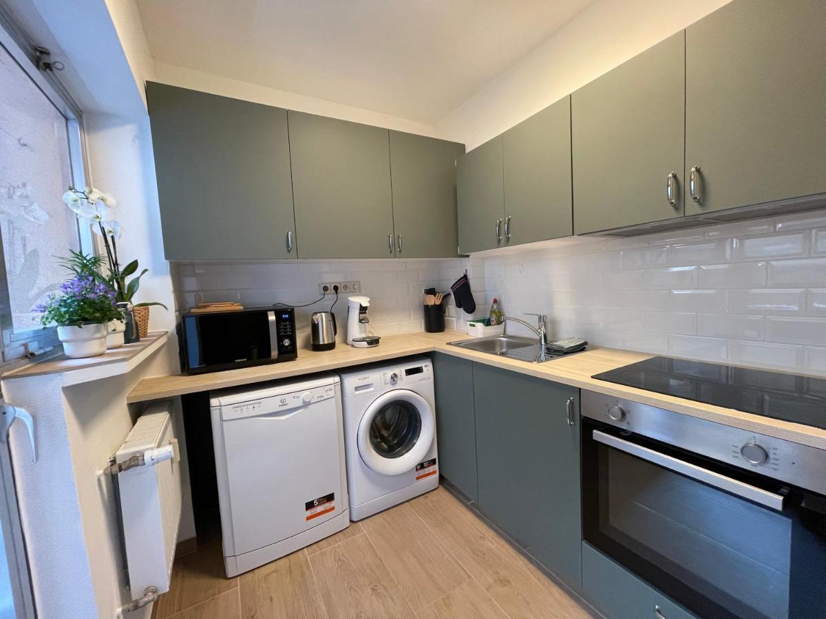 Centre Apartment *