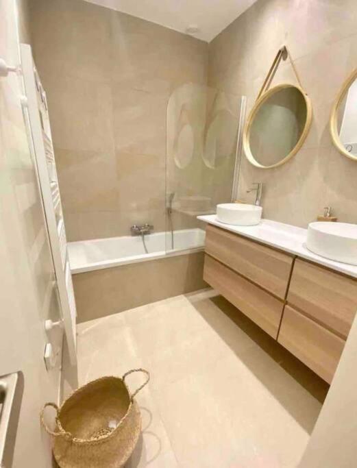 Appartement Penthouse 2 Bedrooms In Center Witth Terrace & Parking- 51 Luxembourg