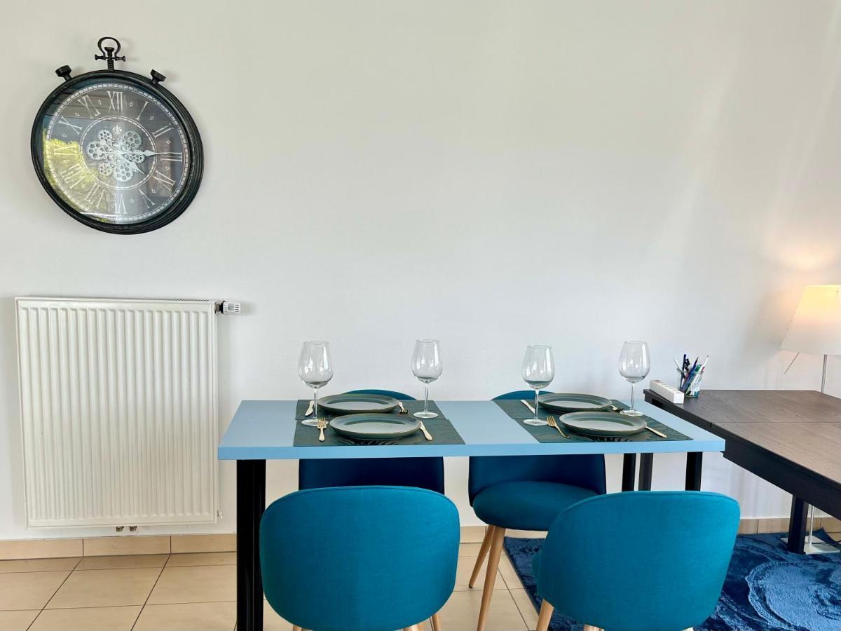 City - 70m2 - Easy Parking - Bus - 2 Tvs - Between City And Forest *