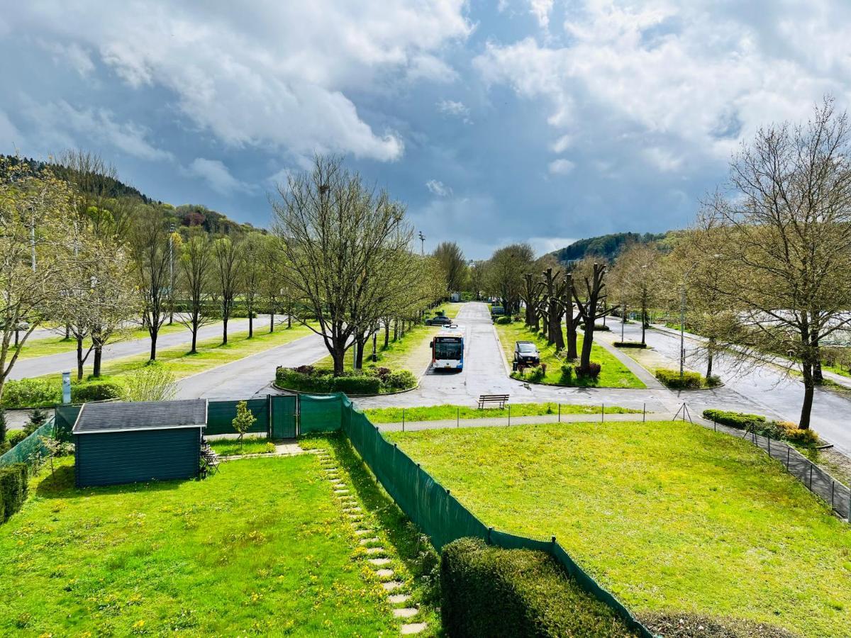Apartment City - 70m2 - Easy Parking - Bus - 2 Tvs - Between City And Forest