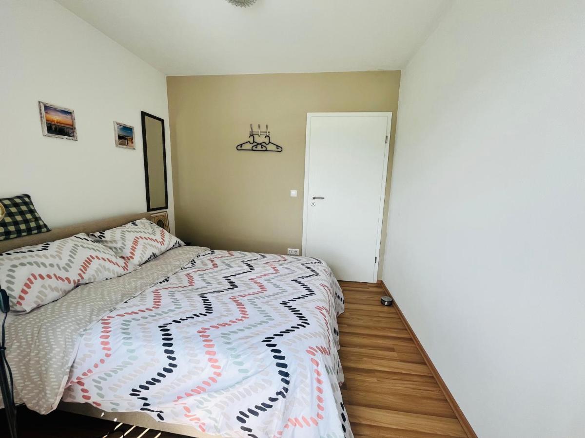 City - 70m2 - Easy Parking - Bus - 2 Tvs - Between City And Forest * Luxemburg