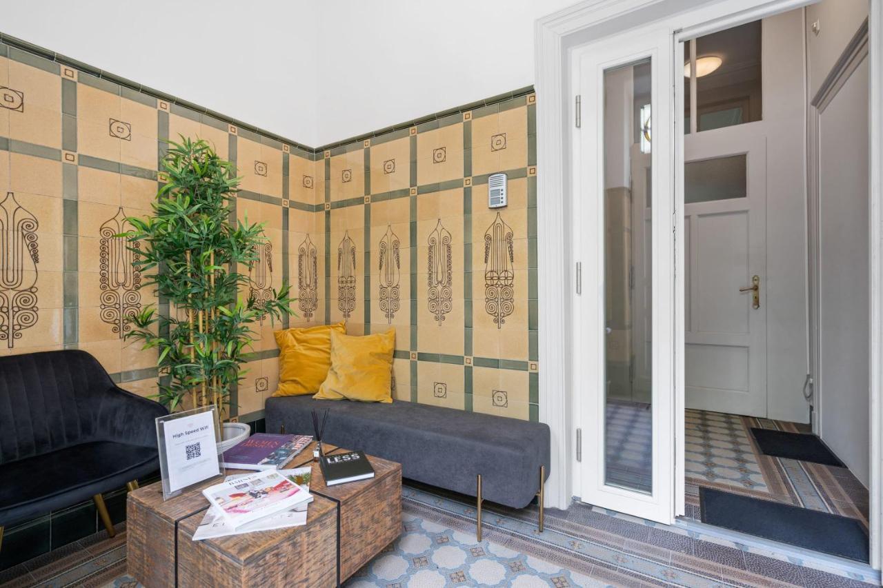 Villa Charming With Balcony In Center Luxemburg