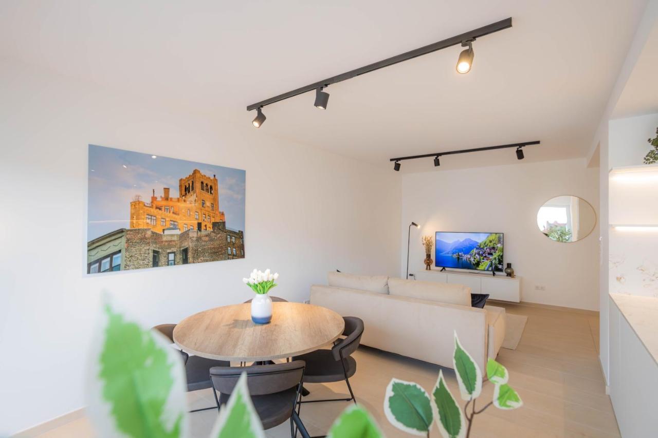 Apartment Hamilius Center By Rentaroo