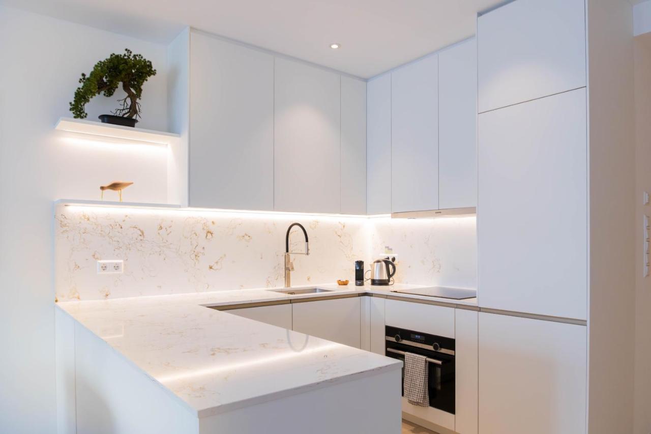 Apartment Hamilius Center By Rentaroo *