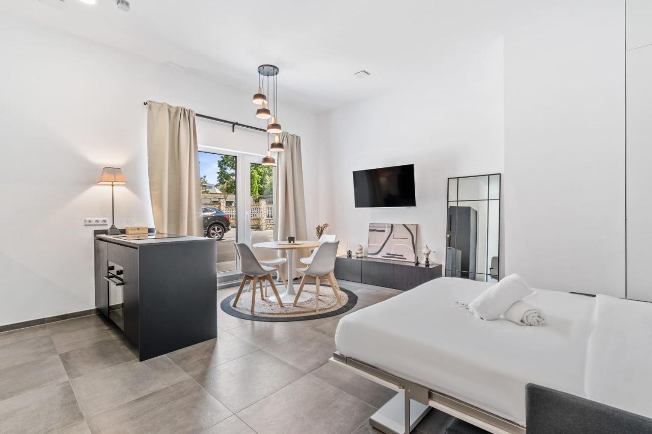 Stylish Designer Studio In Bonnevoie Id151 * Luxemburg