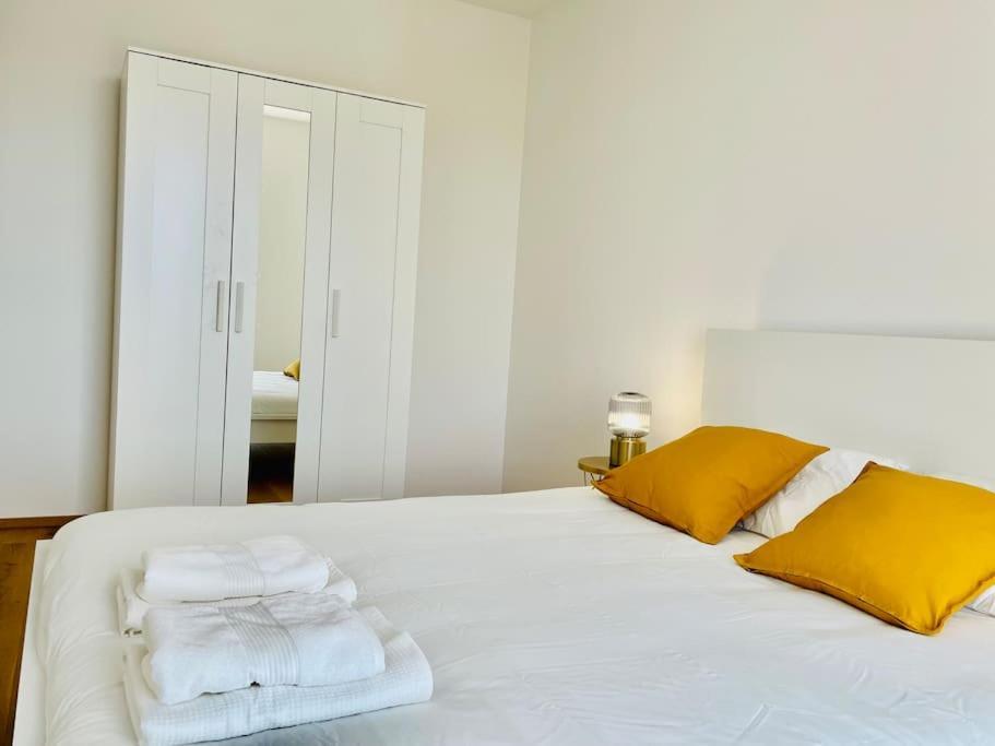 Appartement New & Large 1 Bedroom In Center-terrace & Parking - 142-100