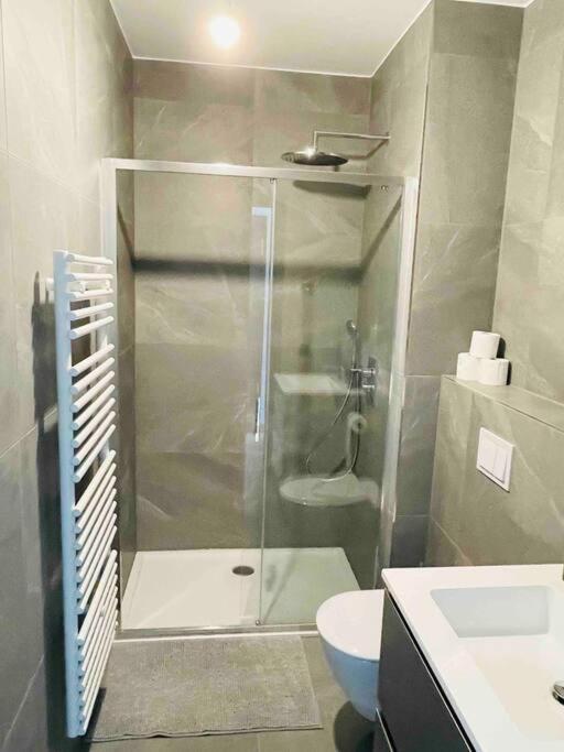 Luxury 2023 Flat In Center With Terrace & Parking- Cd4 Apartment Luxembourg
