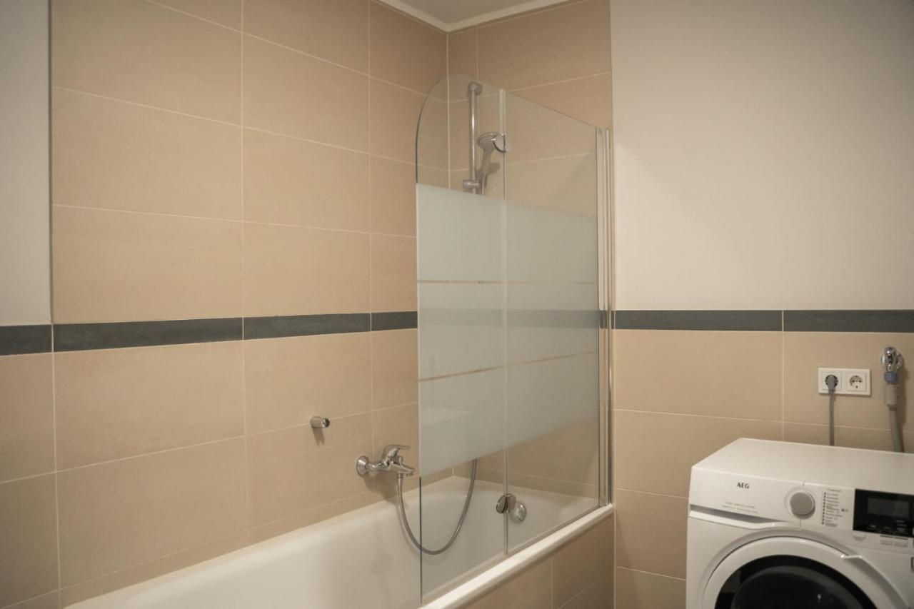 Apartment Exquisite Penthouse W Mountain View, Close To Dt Id34 *