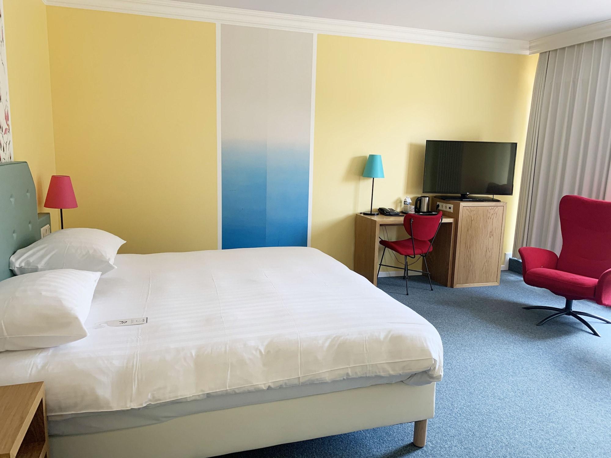 Hotel Parc Plaza 3*