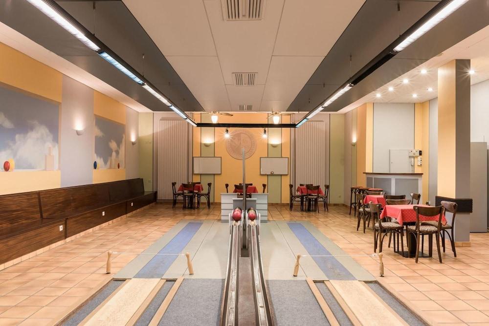 Parc Plaza Hotel