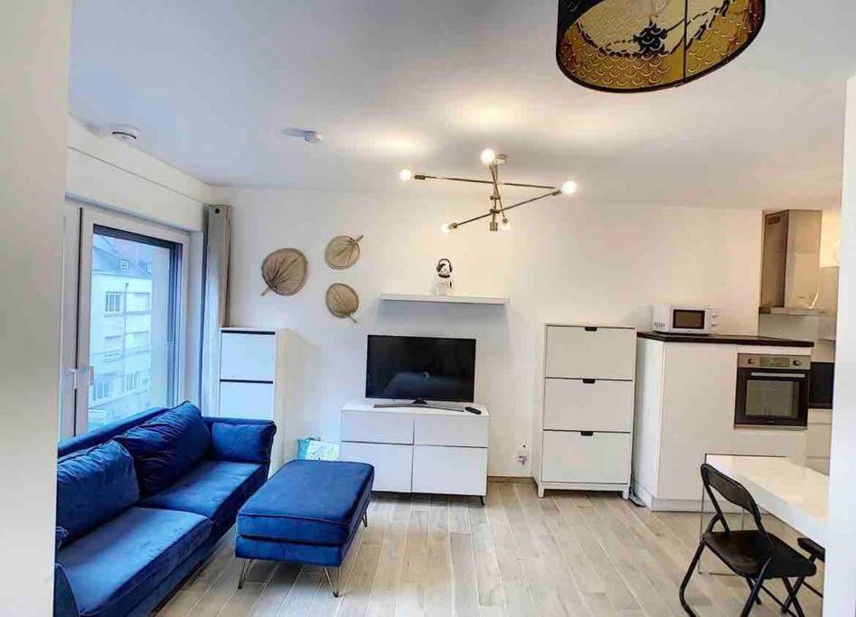 Apartamento Brand New Studio In City Center - Glesner