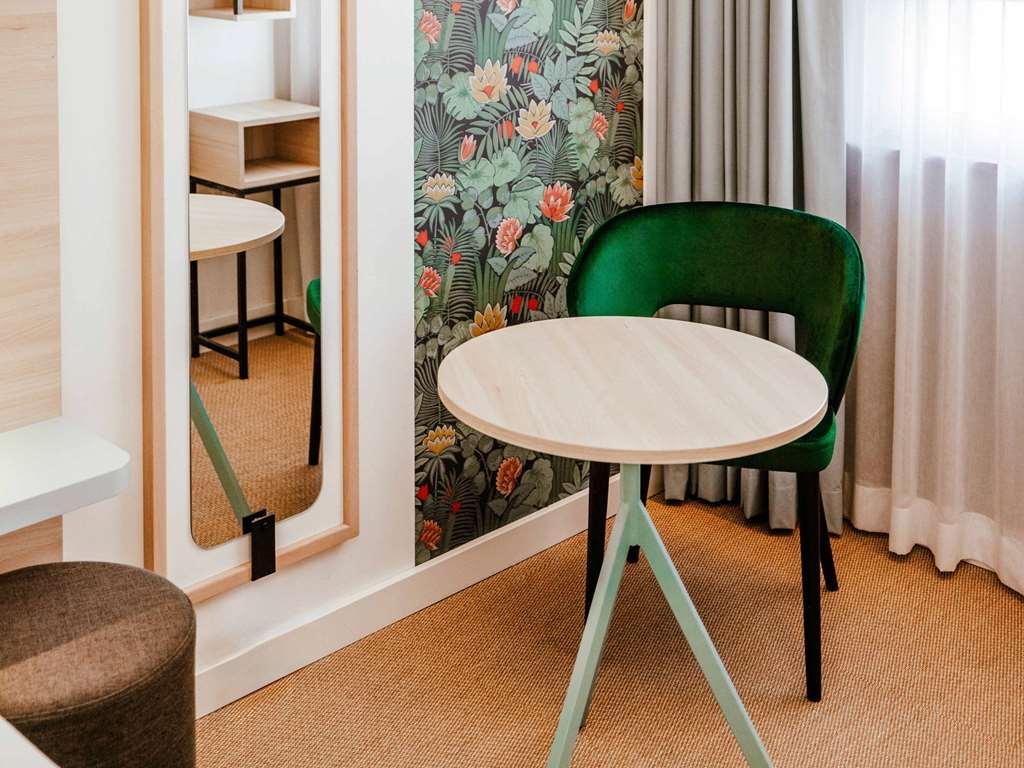 Ibis Styles Centre Gare Hotel 3*