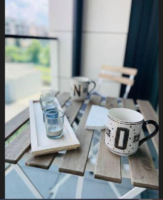 1 Bedroom In Center With Terrace 31--2 *