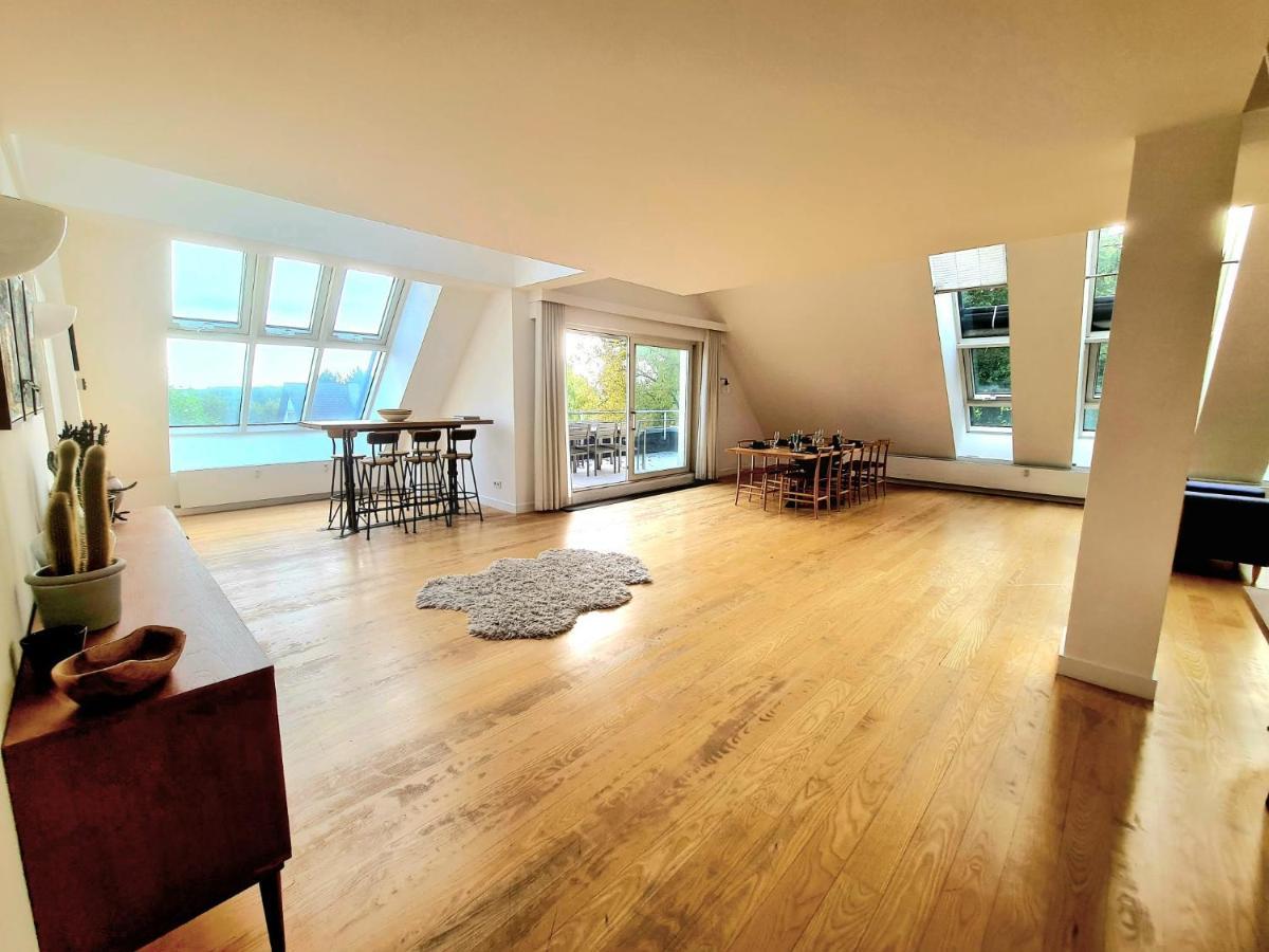 Luxury 3 Bedrooms *