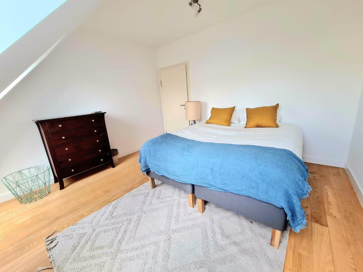 Luxury 3 Bedrooms Apartment *
