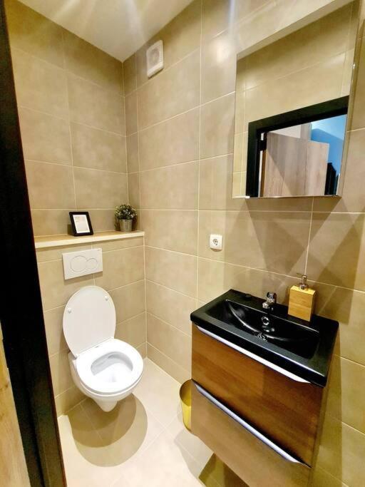 New 2 Bedrooms Luxury Flat - 19 Apartment *
