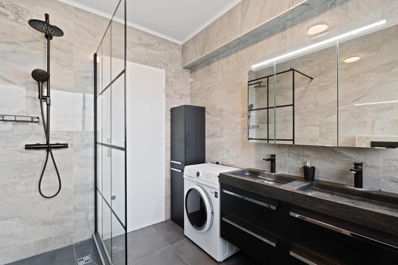 Charming 1br Apt W/ Terrace & 5 Min Drive To City Luxembourg